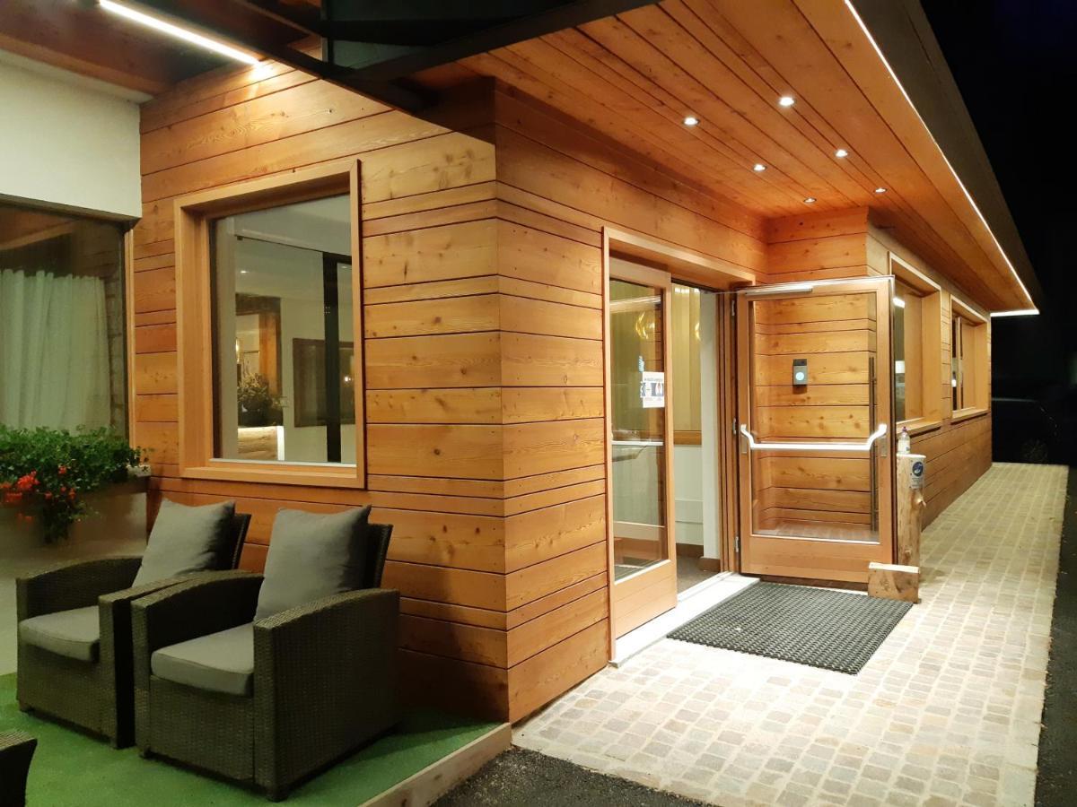 Edelweiss Alpine Nature Pinzolo Exterior foto