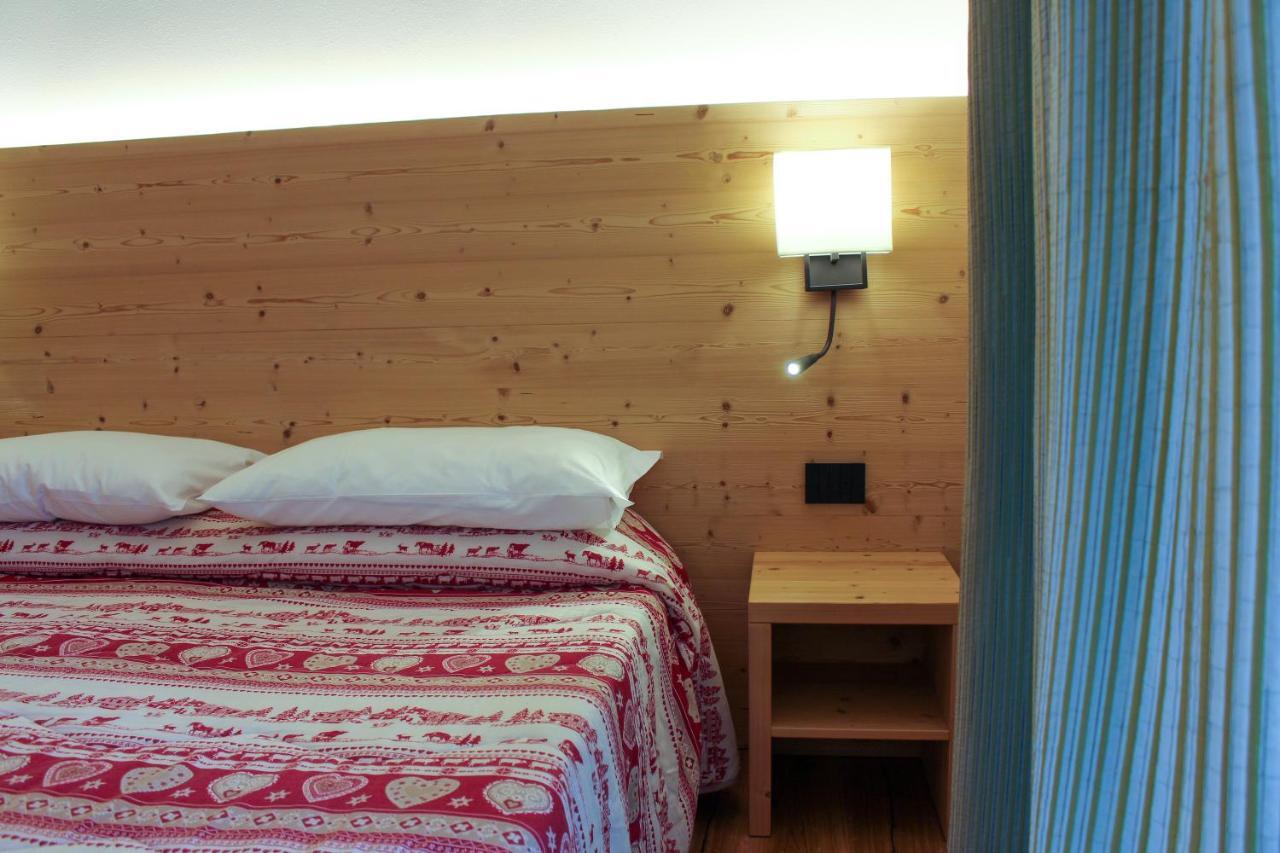 Edelweiss Alpine Nature Pinzolo Exterior foto